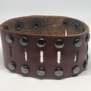 Men’s leather bracelet